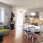 Holiday home House Kuna - Kuca Za Odmor I Opustanje -np Krka Bristane