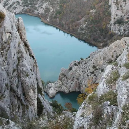 Semesterbostad House Kuna - Kuca Za Odmor I Opustanje -np Krka *