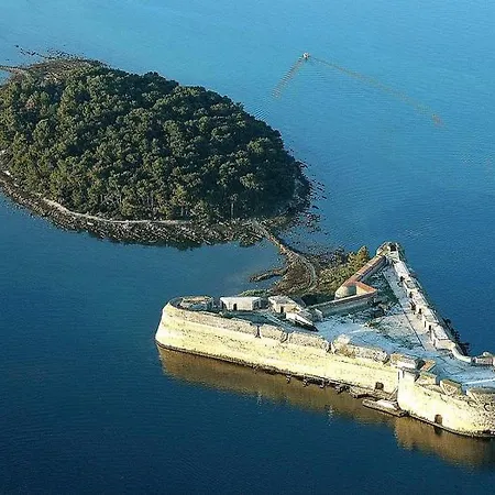 House Kuna - Kuca Za Odmor I Opustanje -np Krka Semesterbostad