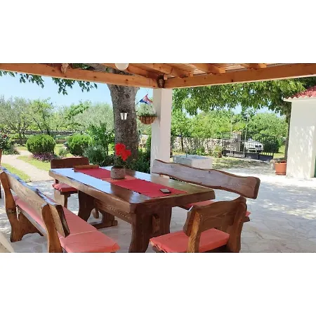 House Kuna - Kuca Za Odmor I Opustanje -np Krka Semesterbostad *