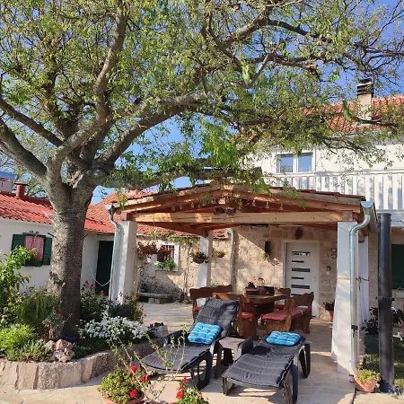 Prázdninový dům House Kuna - Kuca Za Odmor I Opustanje -np Krka Bristane