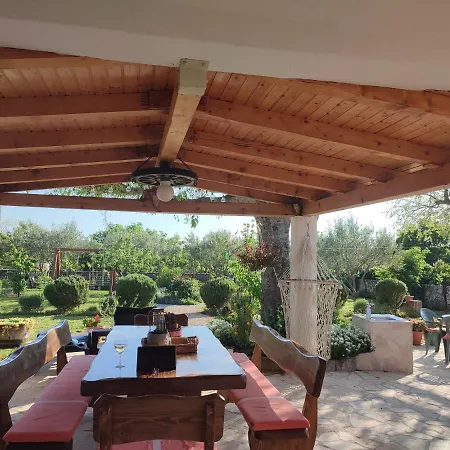 House Kuna - Kuca Za Odmor I Opustanje -np Krka Semesterbostad *