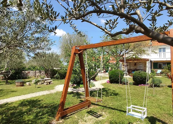 Hébergement de vacances House Kuna - Kuca Za Odmor I Opustanje -np Krka Bristane