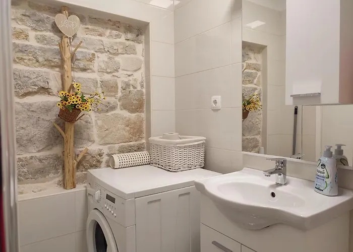 House Kuna - Kuca Za Odmor I Opustanje -np Krka * Bristane